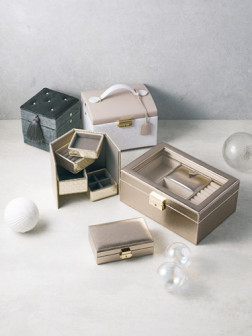 Graceful Jewelry Box
